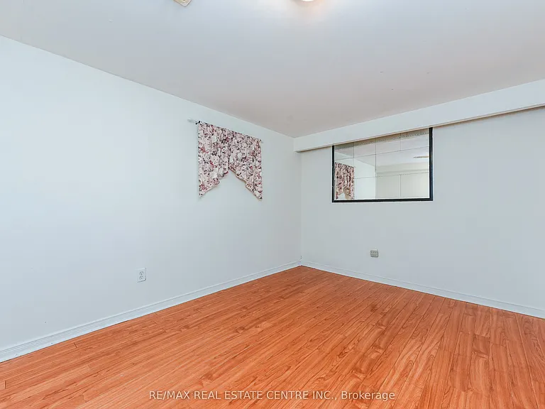 45 Autumn Blvd #LOWER — Photo 20