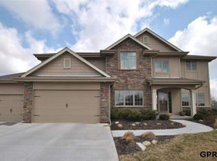 18502 Indiana St, Elkhorn, NE 68022