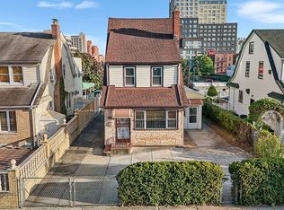 15044 87th Rd, Jamaica, NY 11432