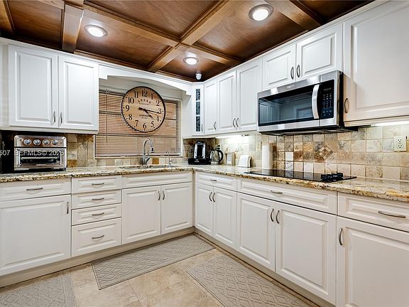 3rd image of 2225 NW 170th Ter