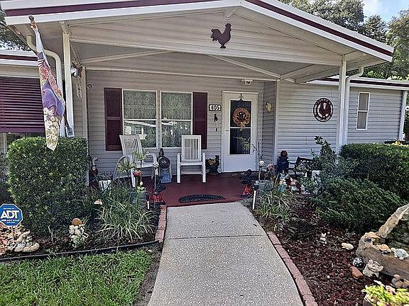 2nd image of 405 Cinnamon Cir