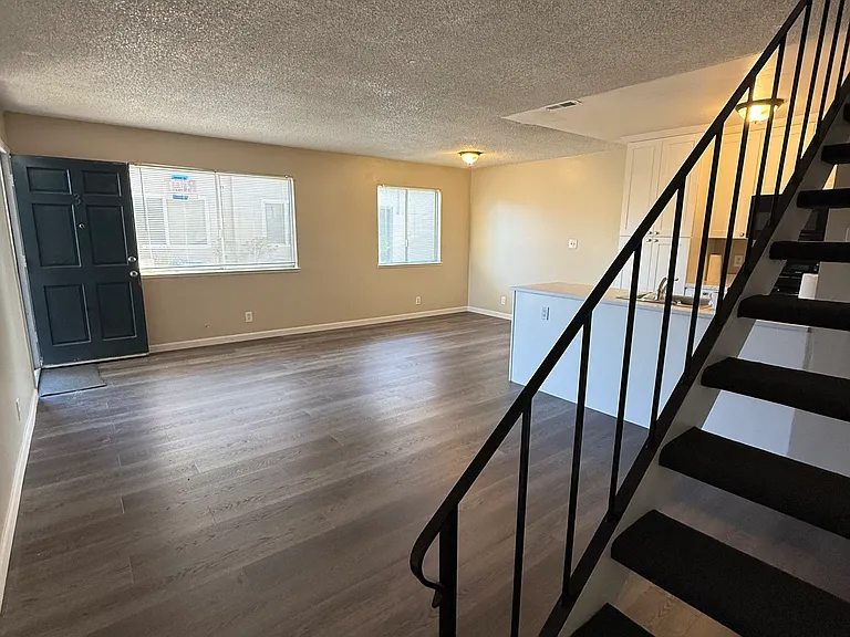 434 E Bianchi Rd #3 — Photo 19