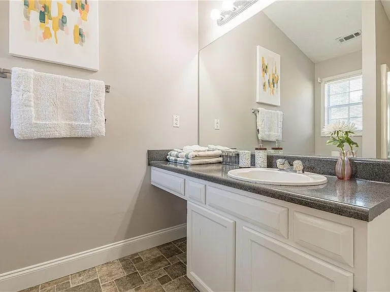 3195 Jorden Crest Ct — Photo 36