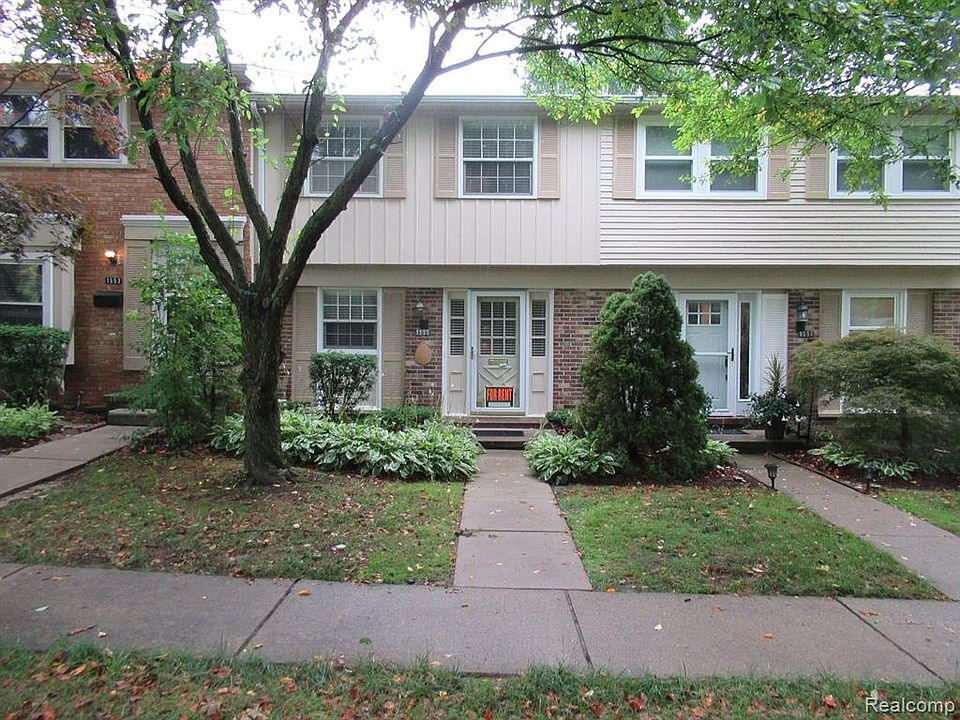 1st image of 1555 Brentwood Dr #149