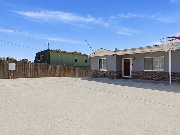 3rd image of 918 Galopago St