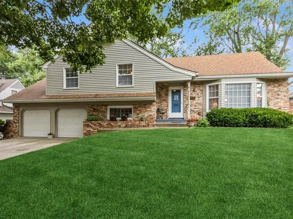 9300 Dearborn St, Overland Park, KS 66207