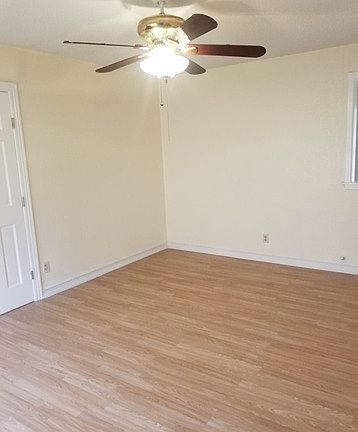 5th image of 211 Myrick Blvd