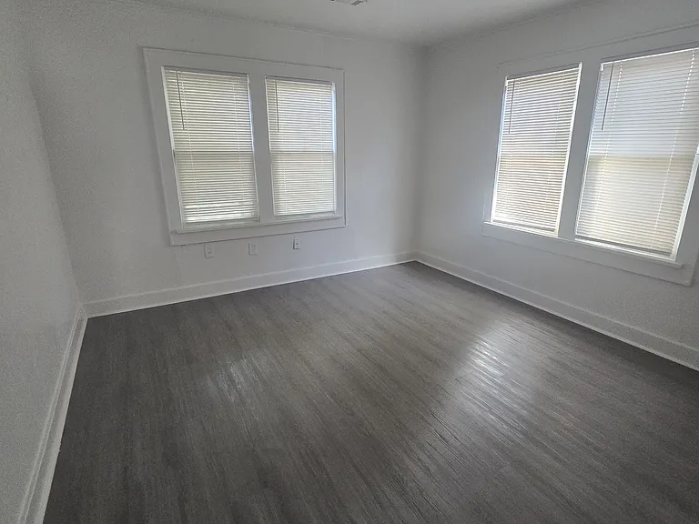 2200 N Kelham Ave — Photo 5