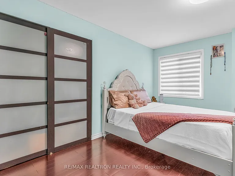 89 Beaconsfield Ave — Photo 24