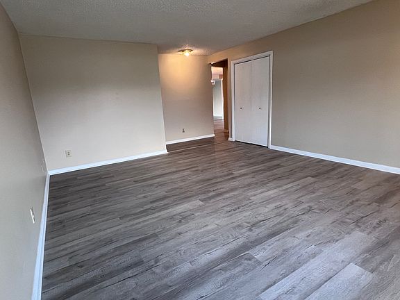 Living room, view looking into kitchen