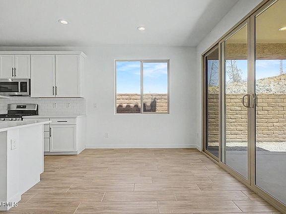 5th image of 16975 W SAMANTHA Way