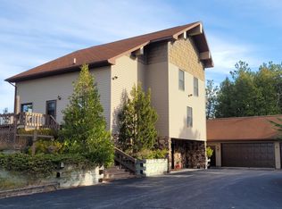 7160 Kane Dr, Rogers City, MI 49779