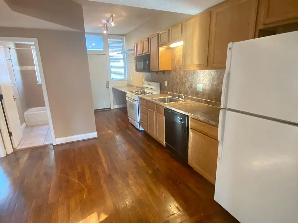 6269 Cabanne Ave #2W