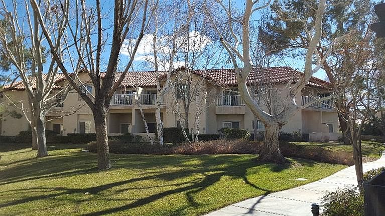1st image of 19209 Palo Verde Dr