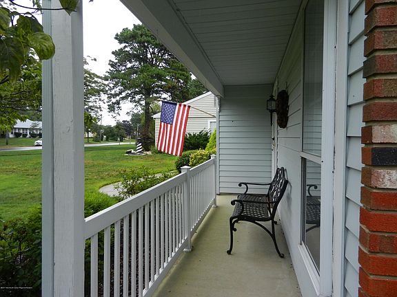 3rd image of 474 Chelsea Court #A