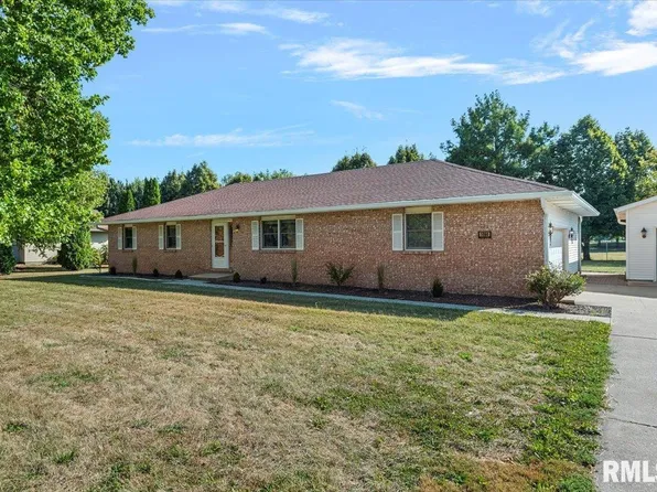 1060 Lenhart Rd, Springfield, IL 62711