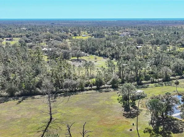 27049 Seeger Dr, Punta Gorda, FL 33955