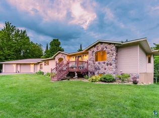 5222 Eagle Crest Rd, Duluth, MN 55803