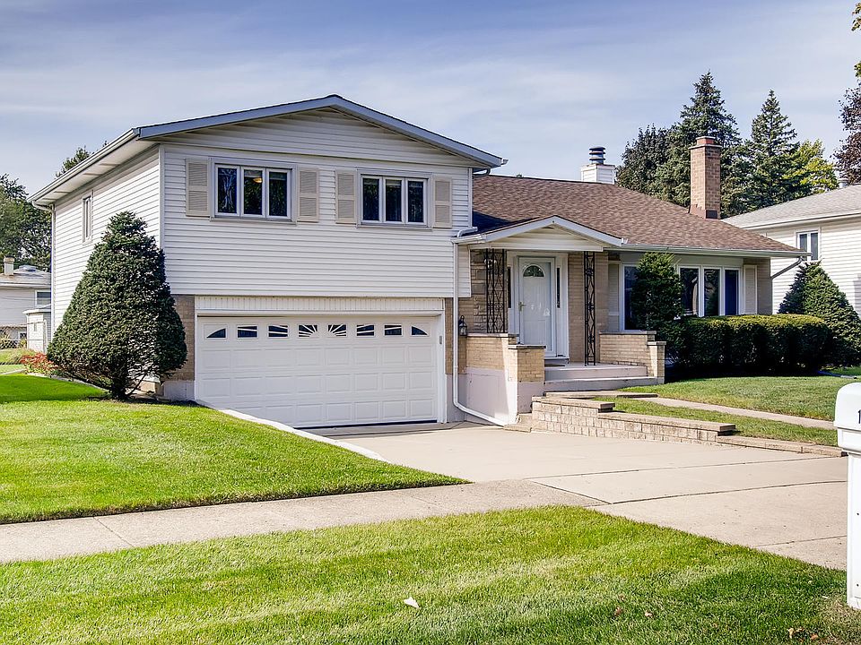 1st image of 1326 N Columbine Dr