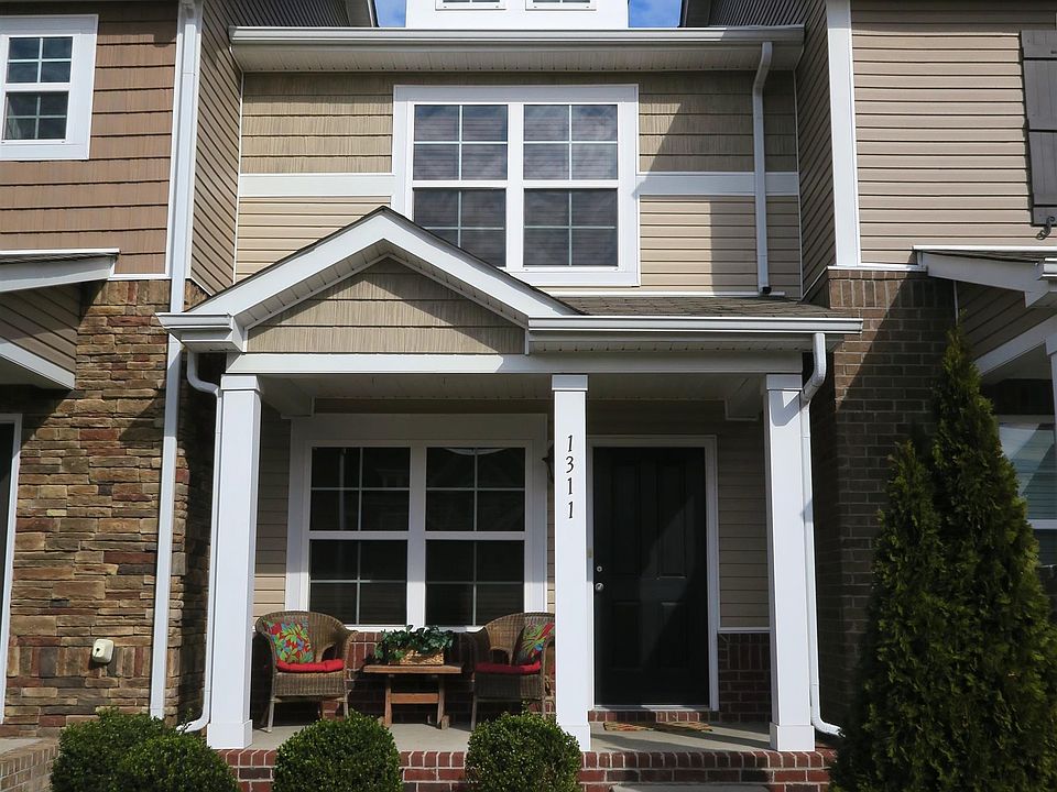 1st image of 1311 Riverbrook Dr