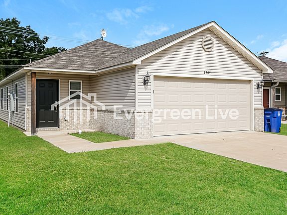 3rd image of 1909 Peony St