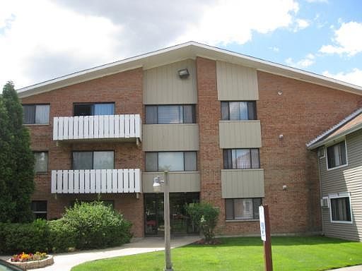 1st image of 4000 Bayside Dr Unit 311
