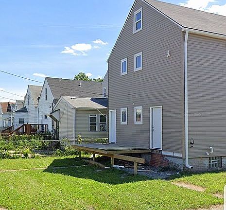 5th image of 11690 Lumpkin St