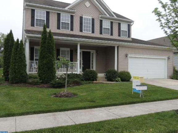 5th image of 24840 Magnolia Cir