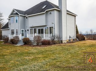 377 McQueen Rd, Amsterdam, NY 12010