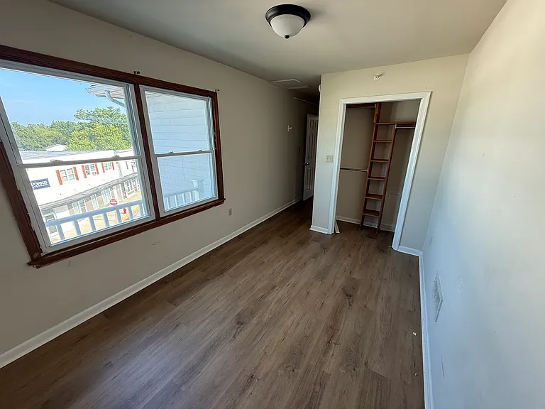 42 Commerce St #A-4 — Photo 2