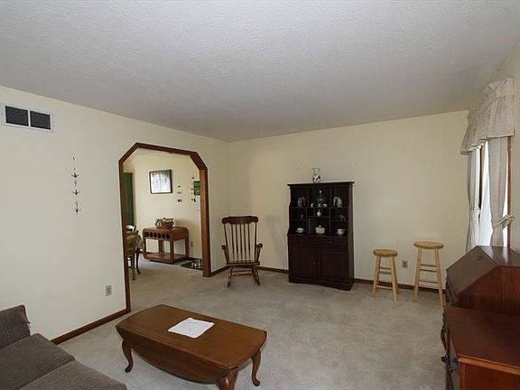 3rd image of 6198 Shawna Ct