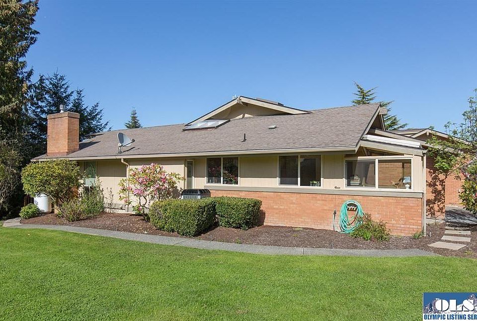1st image of 116D Hilltop Dr