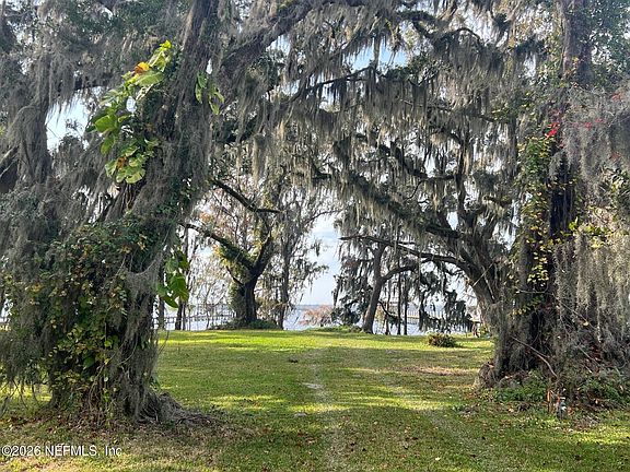 5th image of 8379 COLEE Cove