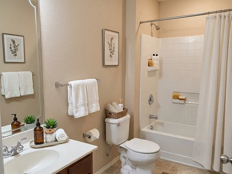 Second Full Bathroom
