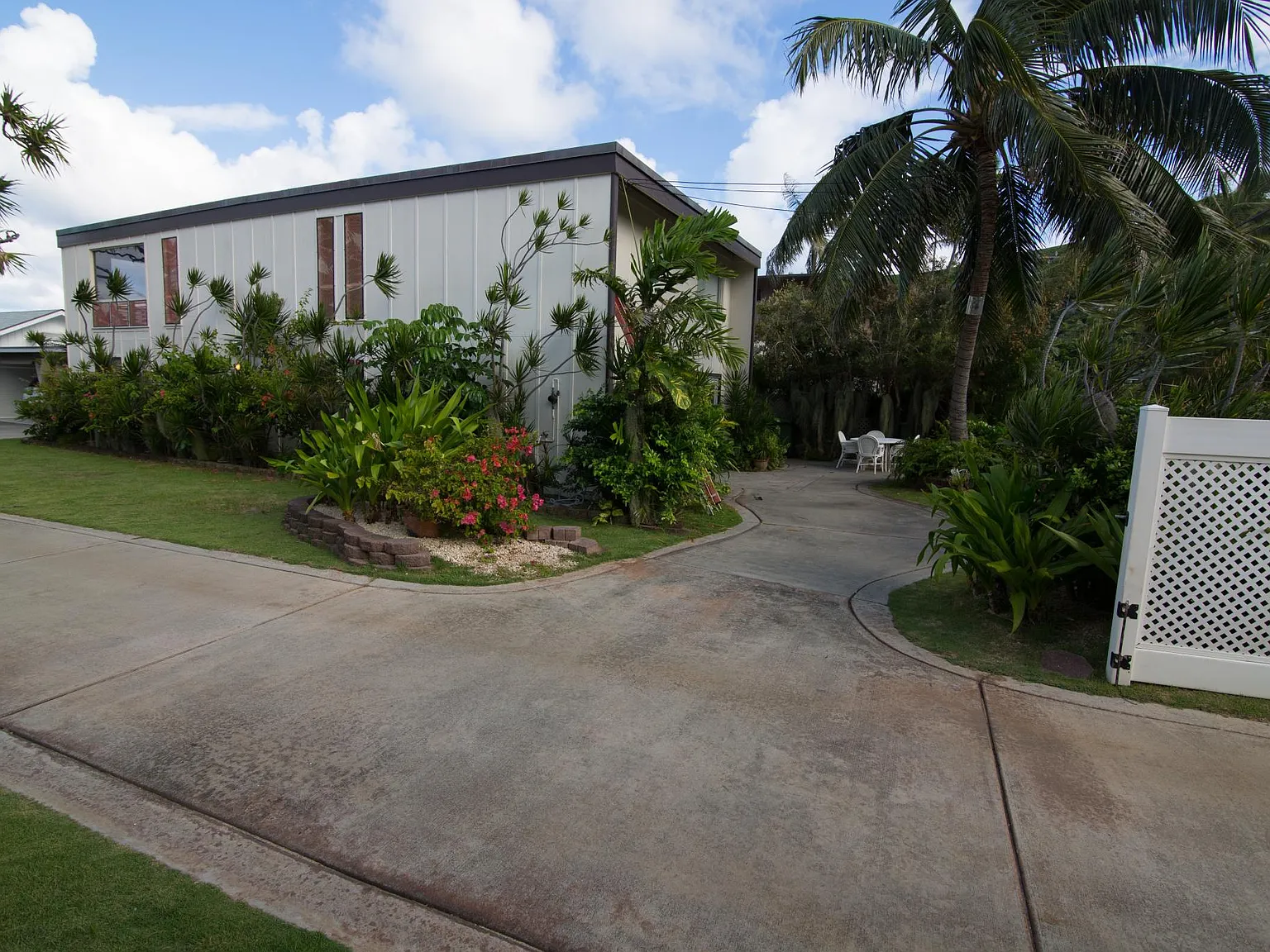 1530 Mokulua Dr — Photo 4