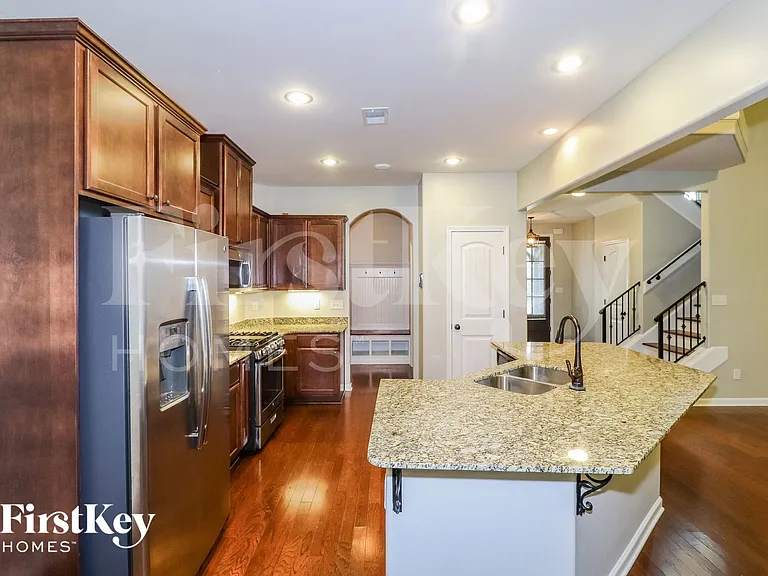 25 Garden Springs Dr — Photo 6