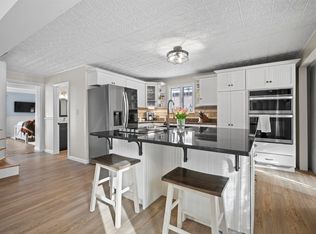 32 Main Street, Kingston, NH 03848