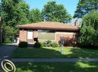 8257 August Ave, Westland, MI 48185
