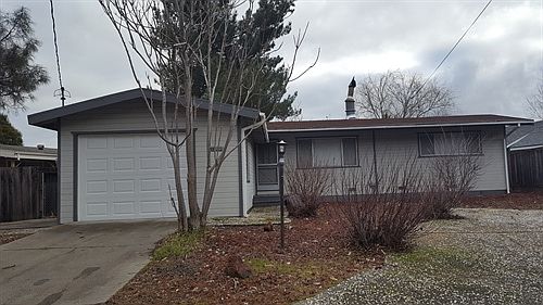 1st image of 12803 Shoreview Dr