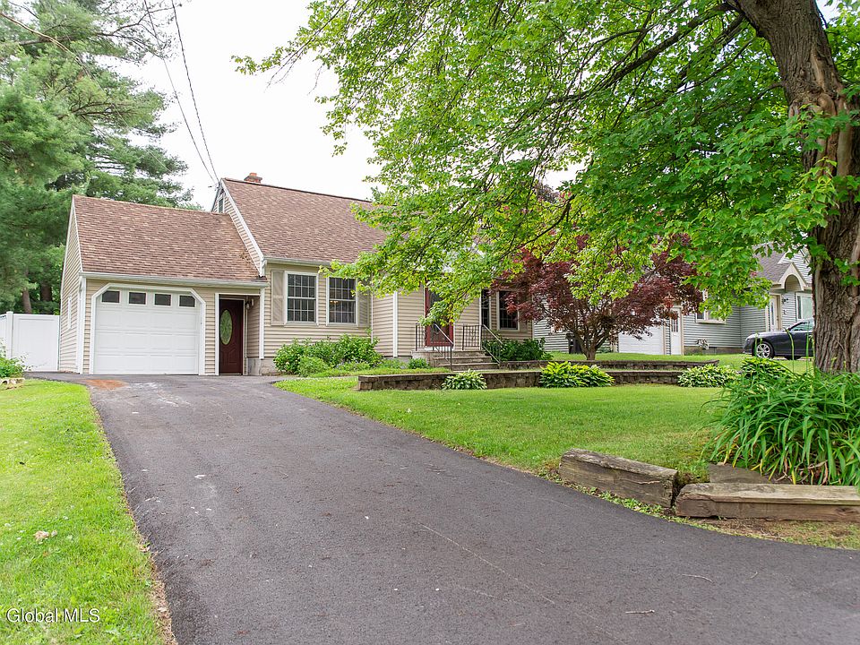 7 Ruby Boulevard, Glenville, NY 12302 | Zillow