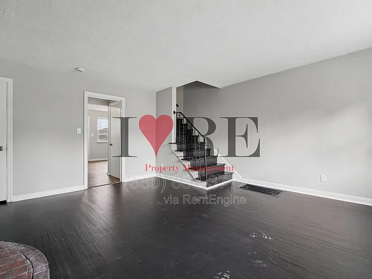 338C South Blvd — Photo 7