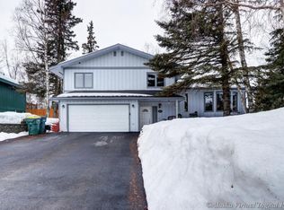 13530 Seabreeze Cir, Anchorage, AK 99516