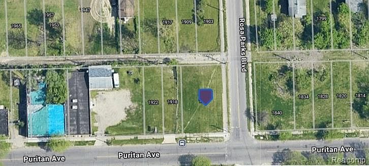 1st image of 1900 Puritan St