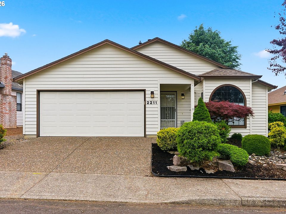 1st image of 2211 NE 156th Ave