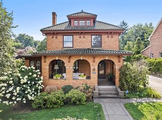 111 Newburn Dr, Pittsburgh, PA 15216