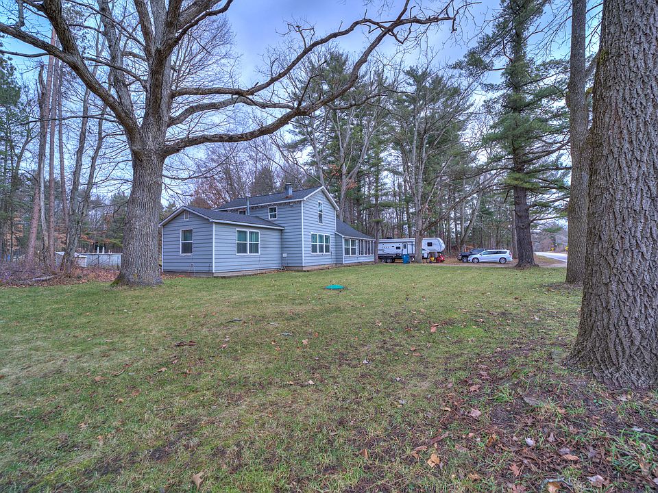 1113 E Croton Dr, Newaygo, MI 49337 Zillow