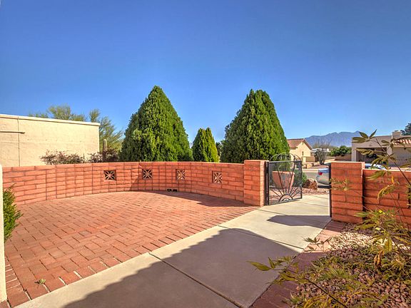 3rd image of 132 W Paseo Del Chino