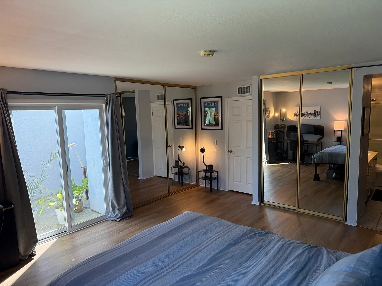 3 bed, 2.5 bath, 1504 sqft, $4,395 — Photo 4