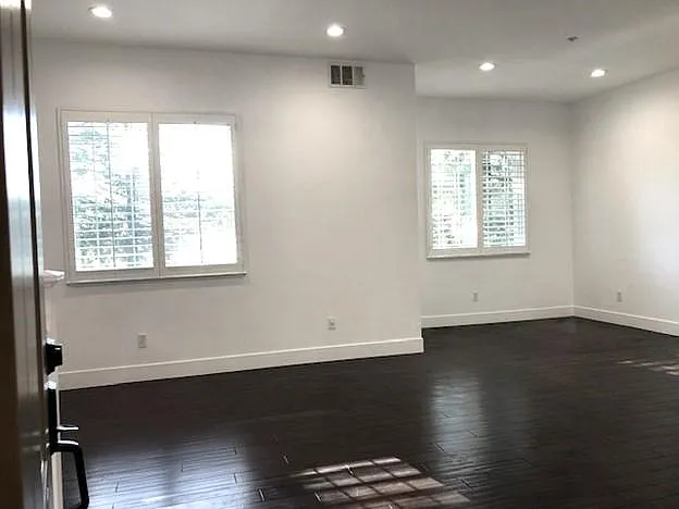 3704 Feather Ln — Photo 5