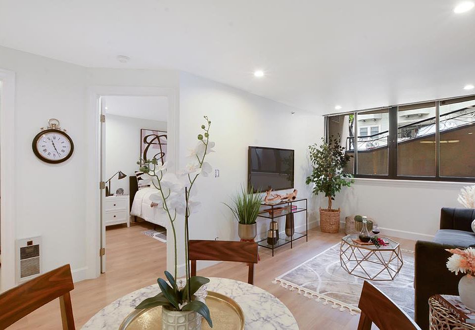 1st image of 1045 Mason St APT 1